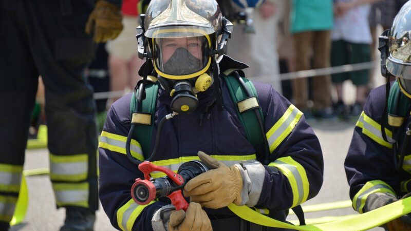 Bohaterski czyn strażaka z OSP Wesoła – interwencja w sytuacji zagrożenia życia