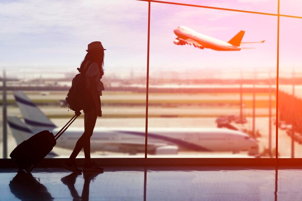 Awaryjne lądowanie Wizz Air w Warszawie: pilot ratuje sytuację w krytycznym momencie