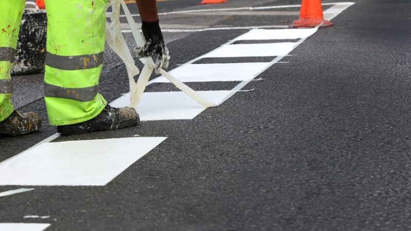 Nowy wiadukt na Chełmżyńskiej w Warszawie: Prace nabierają tempa, a mieszkańcy zyskają lepszą komunikację!
