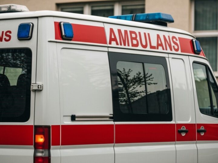 Tragedia na Bulwarach Wiślanych: 15-latka spadła z mostu w ciężkim stanie