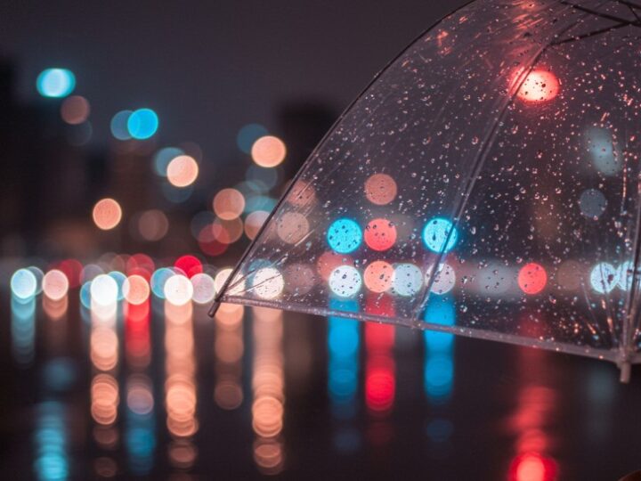 Warszawa: Zmienna pogoda 13 września 2025 – co warto wiedzieć przed wyjściem?