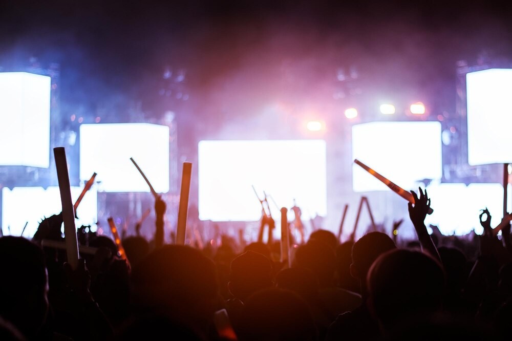 Warszawskie Święto Kwiatów: Warsztaty, Spacer i Koncert w Zielonej Oazie