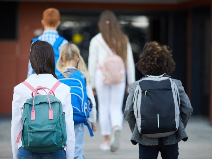 Edukacja z pasją: Odkryj moc innowacyjnych zajęć w Szkole Podstawowej nr 98!