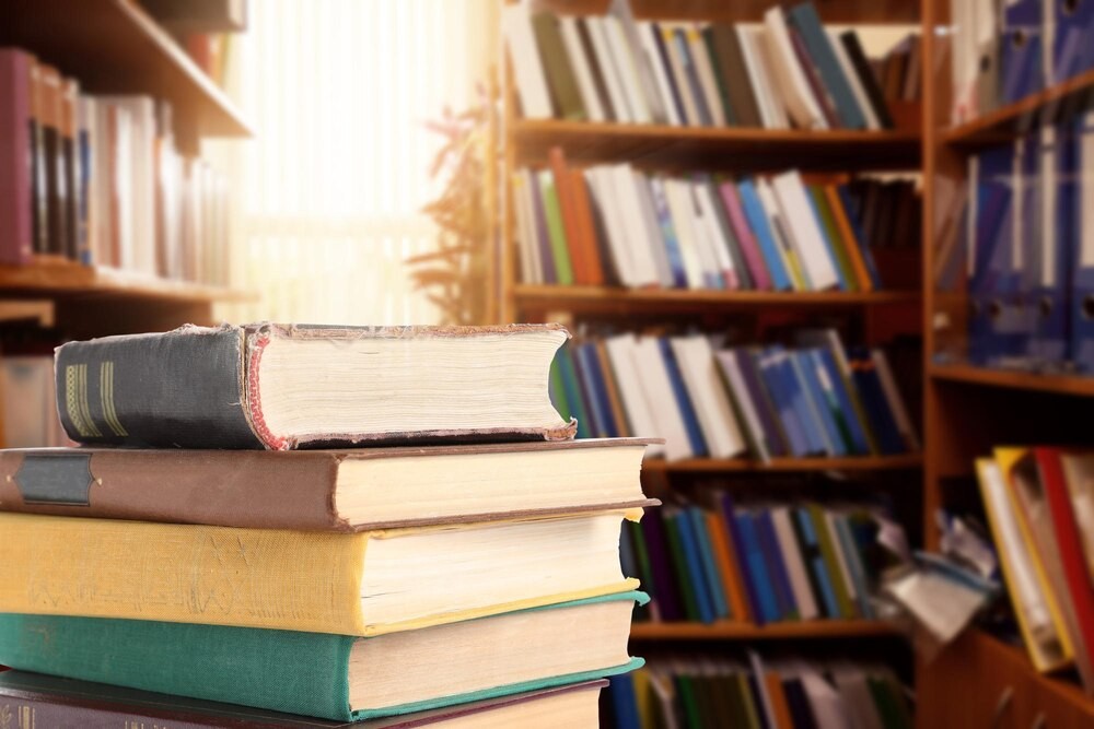 Jesienne warsztaty w bibliotece: Młodzi artyści tworzą z pasją!