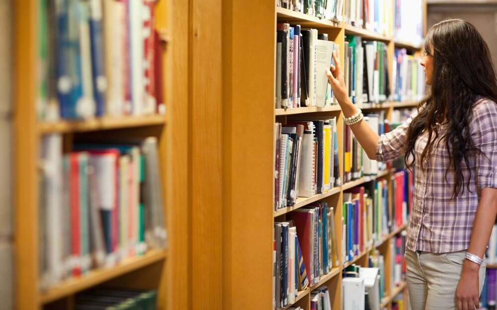 Literacka przygoda na Bemowie: 30 lat bibliotek w pamięci mieszkańców!