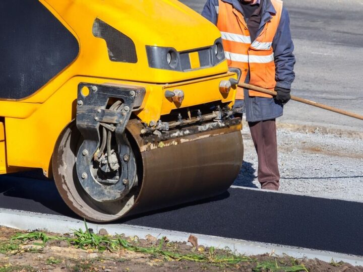 Nowa nawierzchnia Grochowskiej – komfort jazdy i bezpieczeństwo na wyciągnięcie ręki!