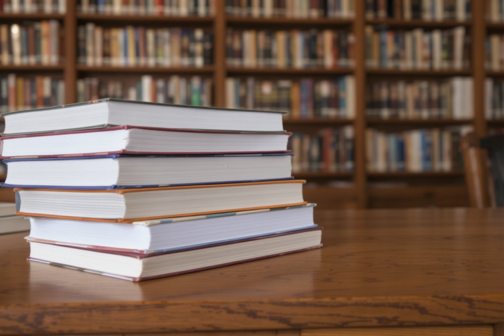 Odkryj nowe literackie skarby w Bibliotece Nautilus!