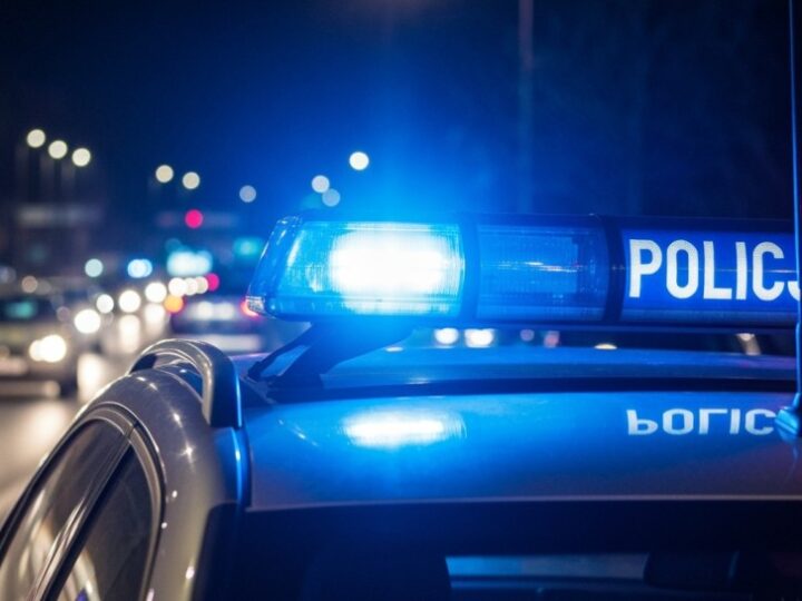Pasażer w ataku na kierowcę autobusu – pomóż w jego odnalezieniu!