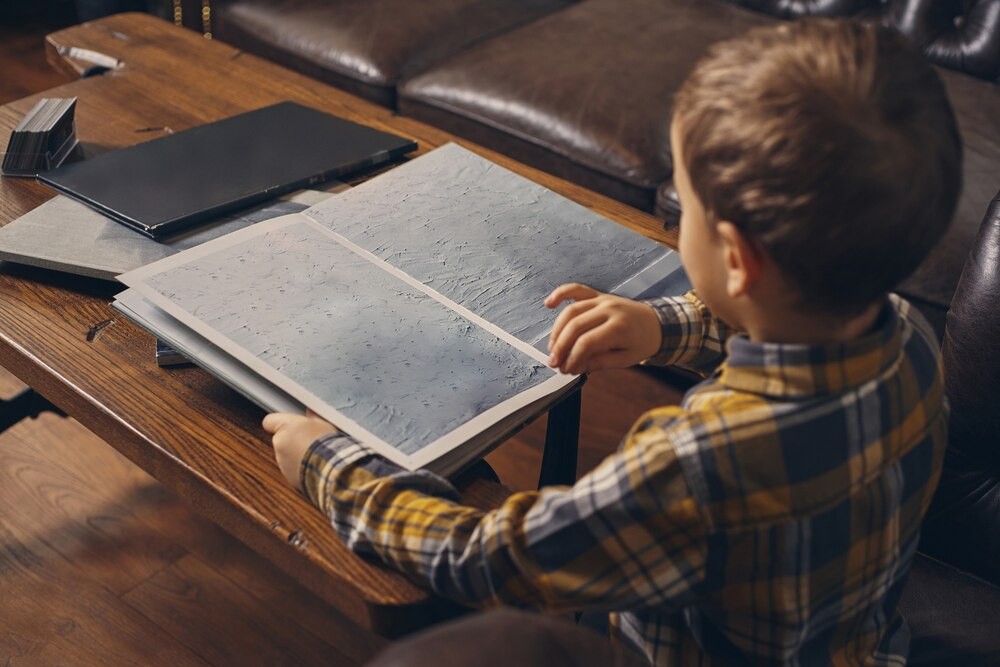 Przedszkolaki z Ursusa odkrywają literackie pasje z Jamnikiem Jacentym i kreatywnymi zakładkami