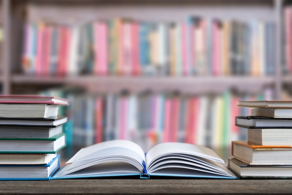 Literacka podróż z Agnieszką Kumor: Odkryj tajemnice „W górę wodospadu” w Ursynotece!