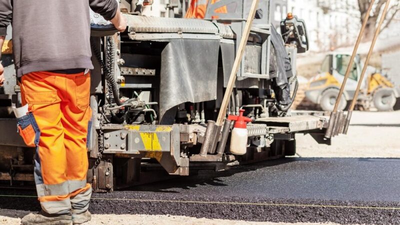 Remont ulicy Brata Alberta: Nowa jakość dla Wesołej!