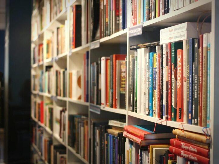 90 lat pasji i książek: Biblioteka na Pradze-Południe świętuje swoje dziedzictwo