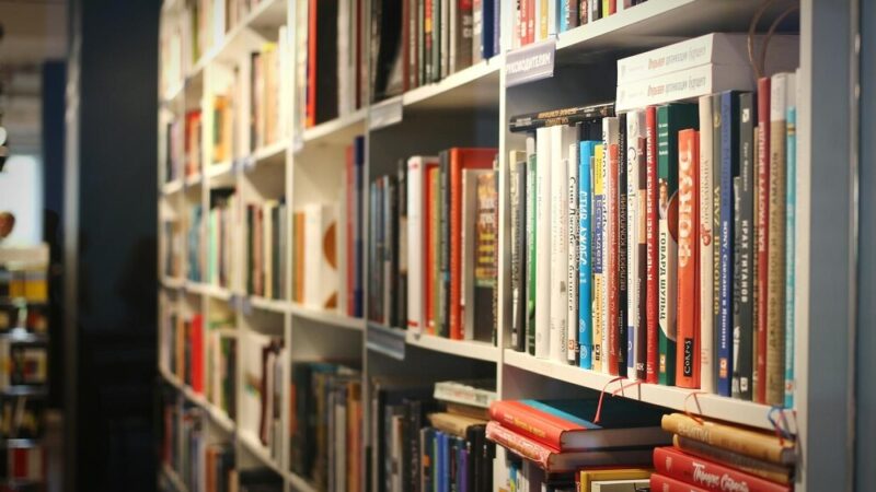 90 lat pasji i książek: Biblioteka na Pradze-Południe świętuje swoje dziedzictwo