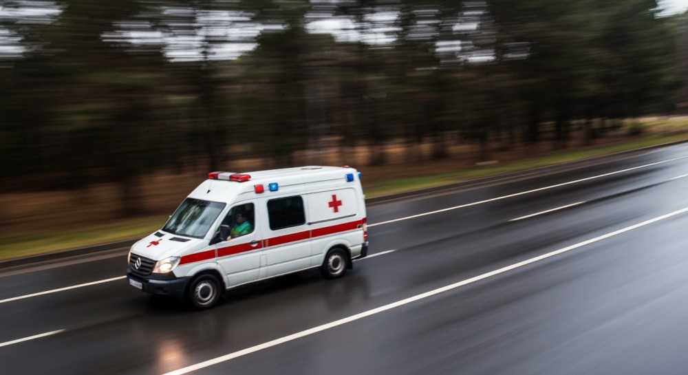 Most Życia: Międzynarodowa Interwencja, Która Uratowała Nastolatkę