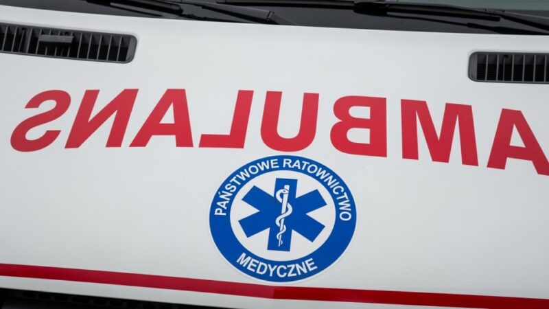 Policja w akcji: Jak funkcjonariusze uratowali życie młodego mężczyzny