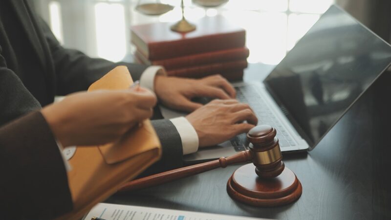 Walka o alimenty na dziecko: Praktyczne warsztaty dla kobiet