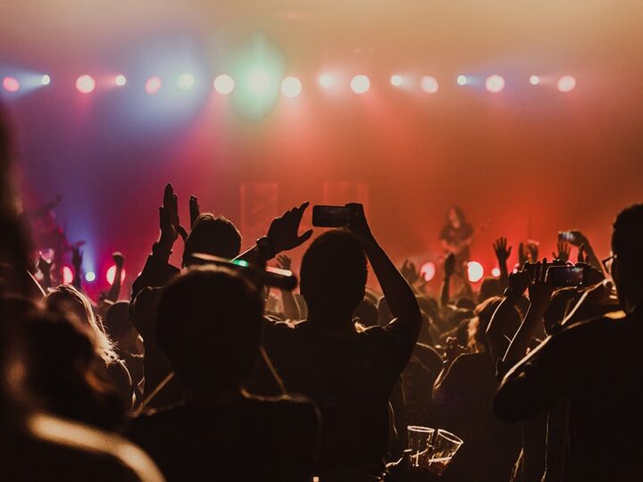 Muzyczna Jesień w Ursusie: Talenty Mazowsza na XV Festiwalu Piosenki