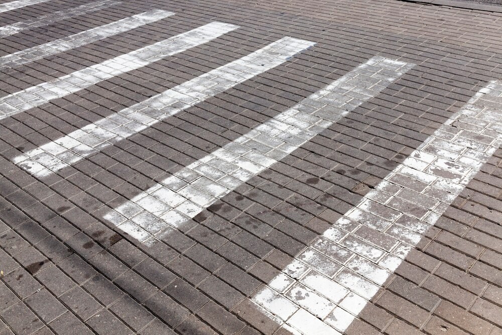 Nowe światła na ul. Powstańców Śląskich: Bezpieczniej dla pieszych!