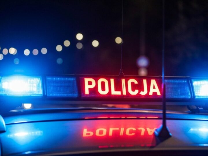 Nocna interwencja policji: zatrzymany z marihuaną w Starych Babicach