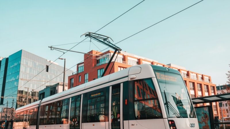 Nowa era tramwajów na Rakowieckiej – zmiany w komunikacji już w listopadzie!