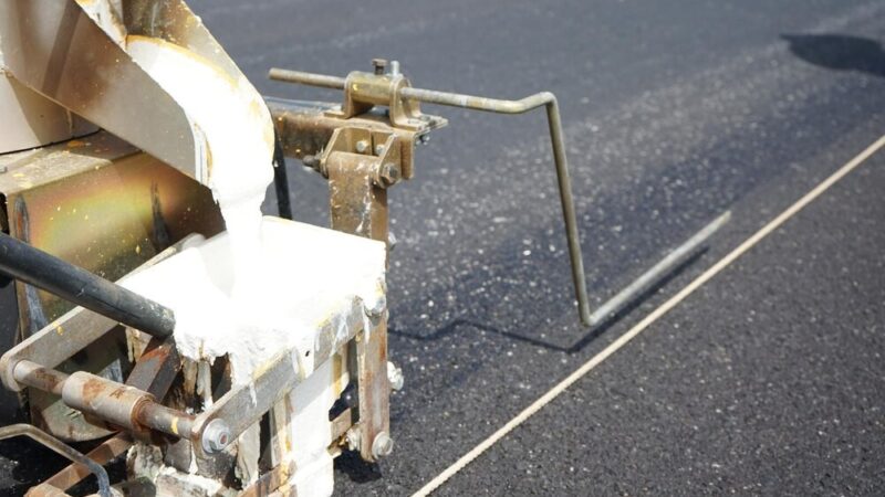 Nowe remonty na Saskiej Kępie: Utrudnienia w ruchu!