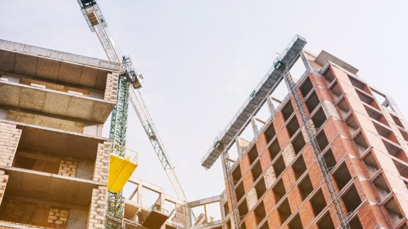 Wola w nowej odsłonie: biurowce zastępują fabryki