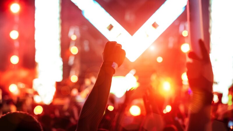 Cyrkowe czary i zimowe emocje w Parku Wiecha