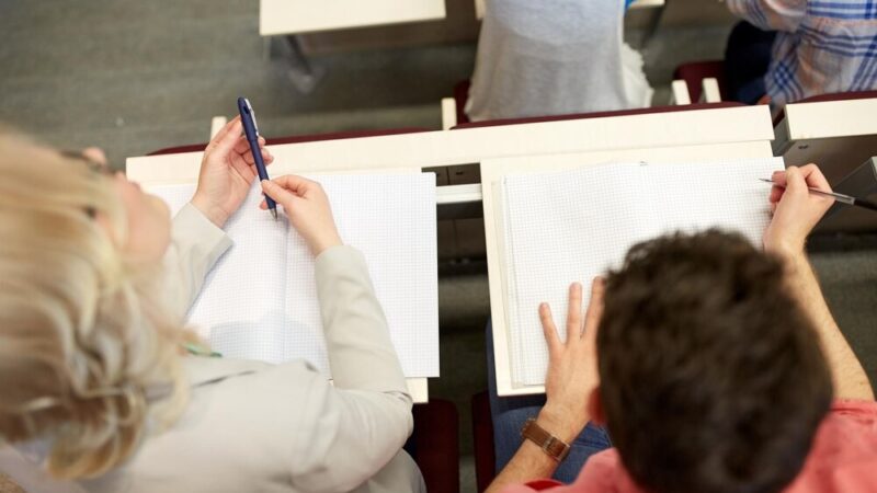 Nowi nauczyciele na Ochocie: Krok ku lepszej edukacji!