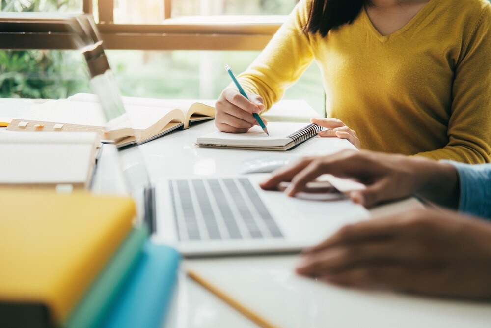 Edukacja i zabawa w sercu natury: Przedszkole nr 212 na nowo definiuje dzieciństwo