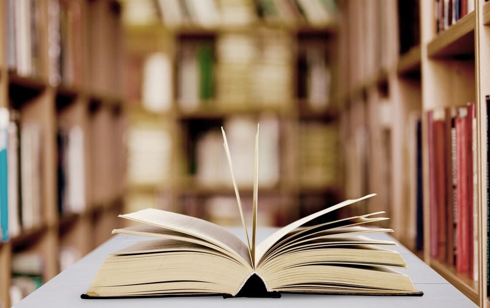 Seniorzy w akcji: Angielski w Bibliotece Białołęka!