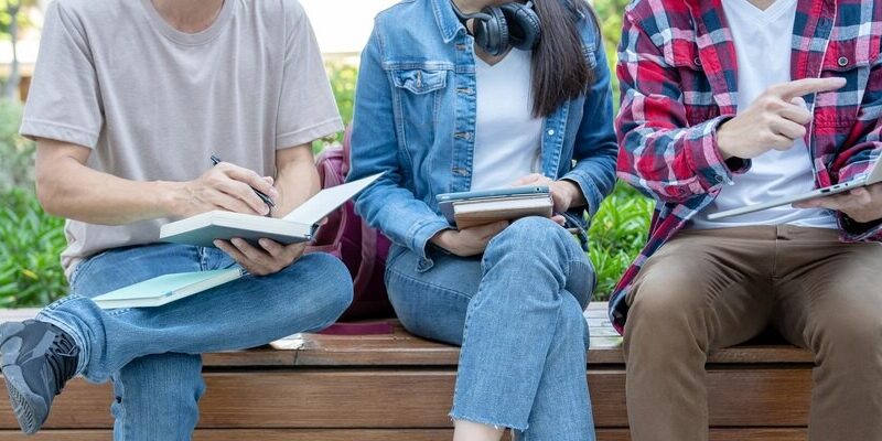 Nowoczesna wirtualna strzelnica w Zespole Szkół Konarskiego: Bezpieczne strzelanie w erze technologii