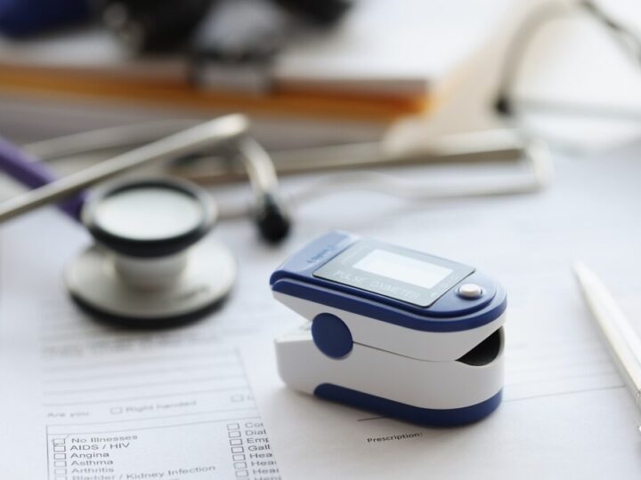 Warszawa wprowadza 217 defibrylatorów – nowy standard pierwszej pomocy!