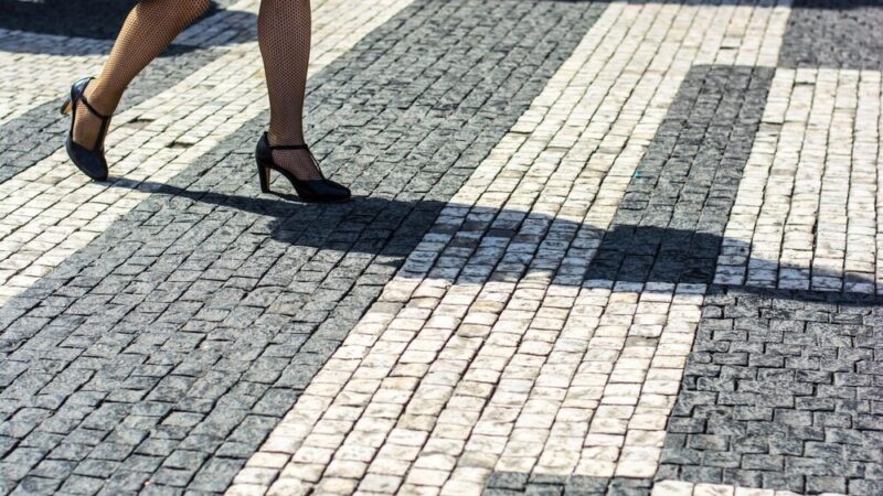 Bezpieczne drogi w Warce: Nowe technologie w walce o bezpieczeństwo