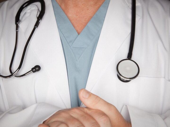 Technologia a psychika młodzieży: nowy podcast wspierający zdrowie emocjonalne