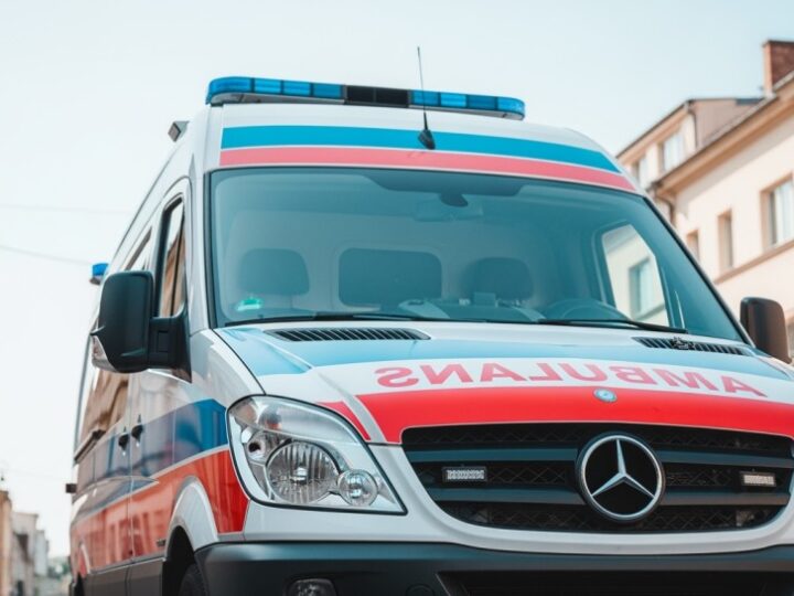 Zagrożenie na zamarzniętym zbiorniku: kierowca w niebezpieczeństwie!