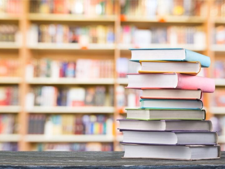 Odkryj najnowsze filmowe i literackie skarby w bibliotece Nautilus!