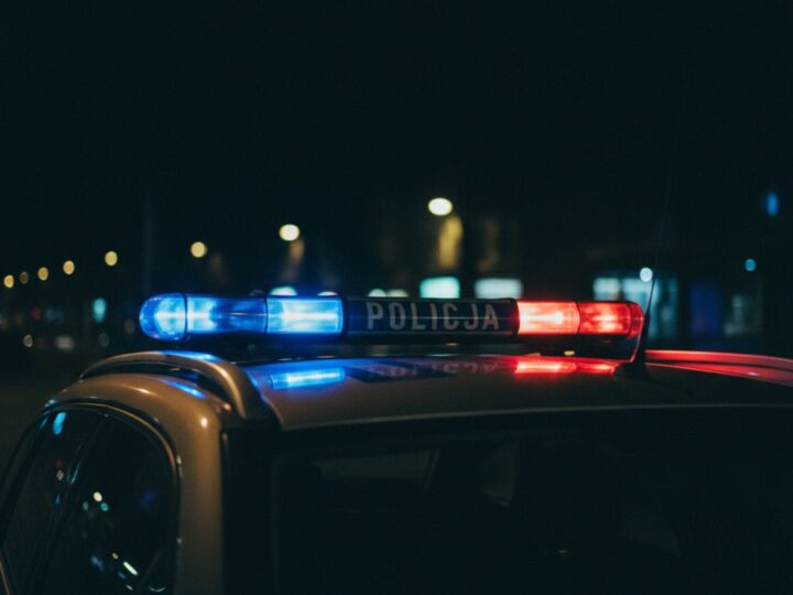 Nocny patrol na Pradze-Północ: zaskakujące znalezisko narkotyków