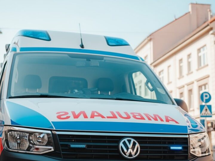 Bezpieczna jazda: Wybierz idealną gaśnicę do swojego samochodu!