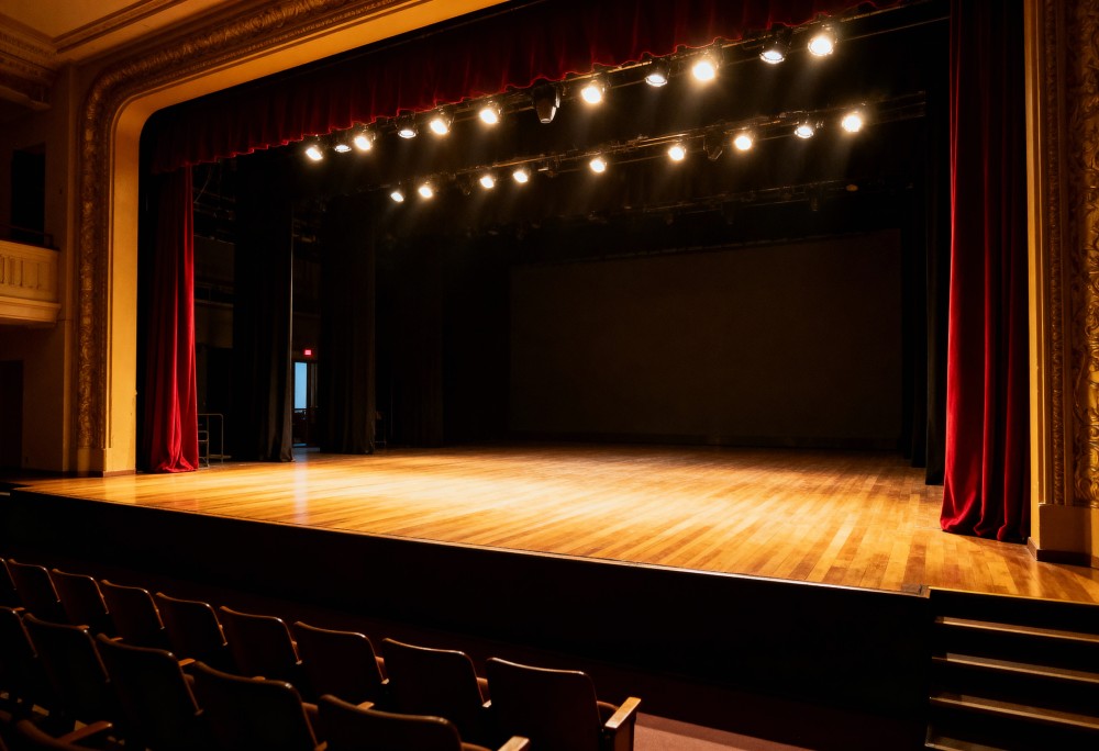 Kosmiczna Przygoda dla Młodych Odkrywców!