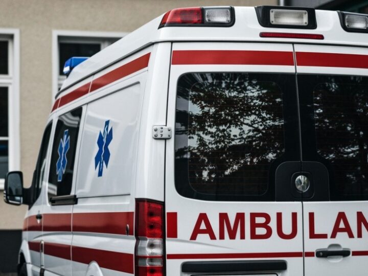 Policja w Mińsku ratuje życie w mroźne dni