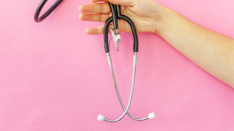 Odkryj radość pływania: Zajęcia dla dorosłych w Pływalni Muszelka!