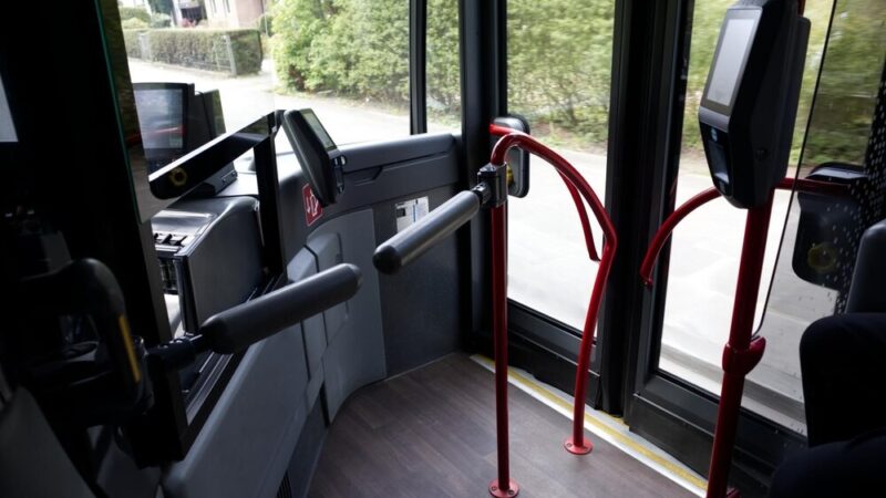 Walentynkowa linia W26: miłość na kółkach w Warszawie!