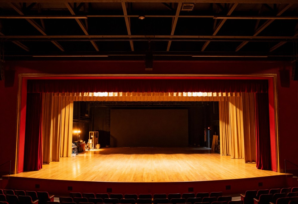 Spotkanie z Marią Pakulnis: Ikona polskiego kina w Czytelni Naukowej