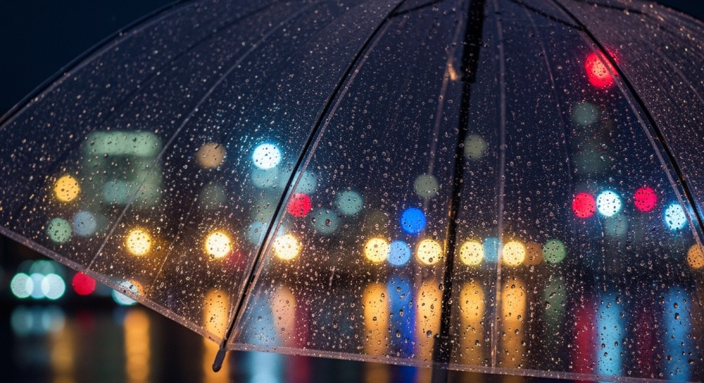 Niebezpieczna gołoledź w Warszawie: Ulice pod ostrzałem mrozu!