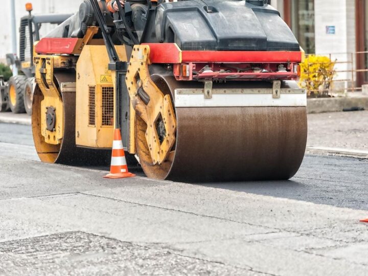 Utrudnienia na Okopowej przed Rondem Zgrupowania AK „Radosław”