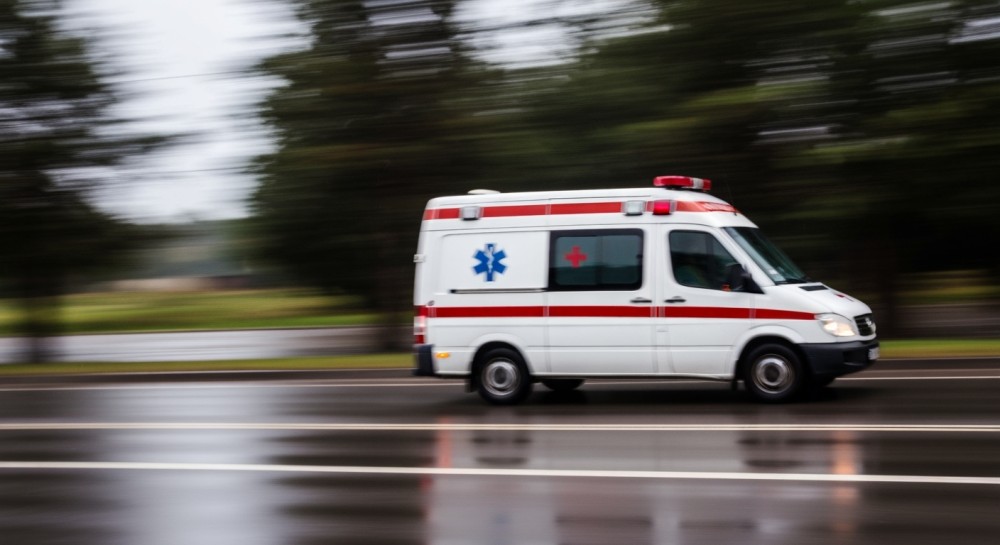 Dzielnicowi uczą przedszkolaków zasad bezpieczeństwa w Tłuszczu