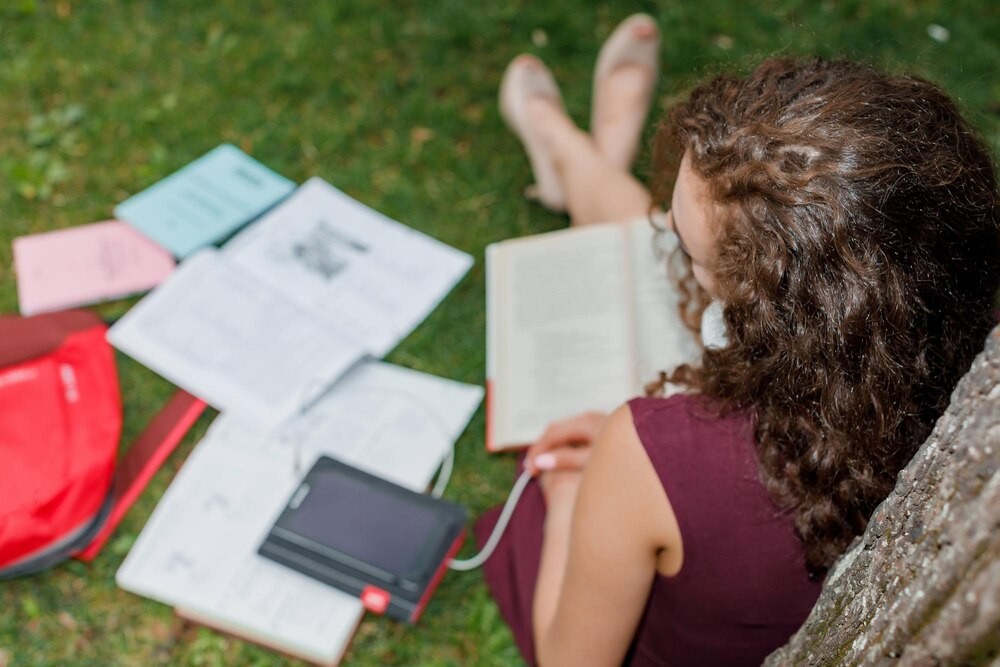 Edukacja przeciw hejtowi i cyberprzemocy wśród młodzieży