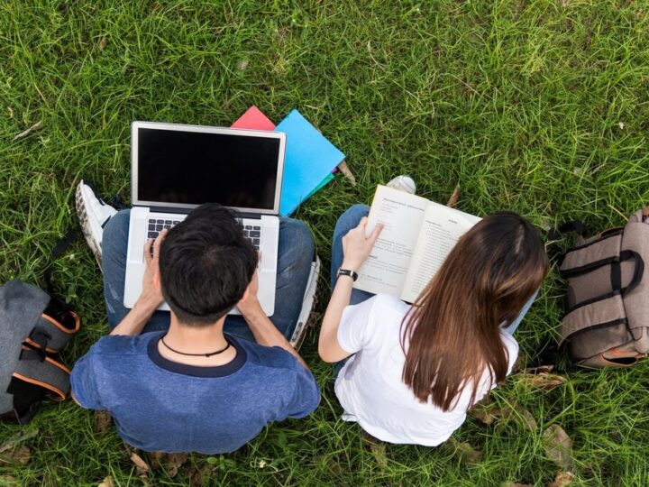 Białołęka Rozkwita: Nowy Semestr dla Seniorów w Uniwersytecie III Wieku