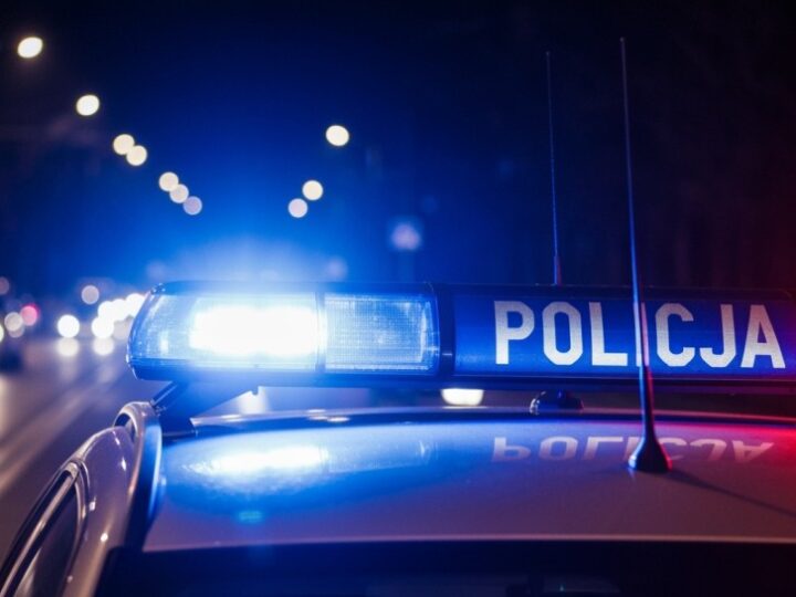 Tramwajowy atak nożownika: Pasażerowie obezwładniają agresora!