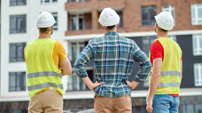 Nowoczesne centrum sportowe na Namysłowskiej – transformacja już w toku!